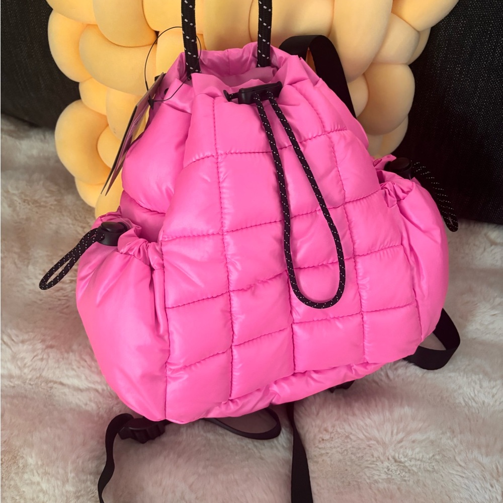 Nike Quilted Drawstring Backpack - Bright Pink with Black Accents